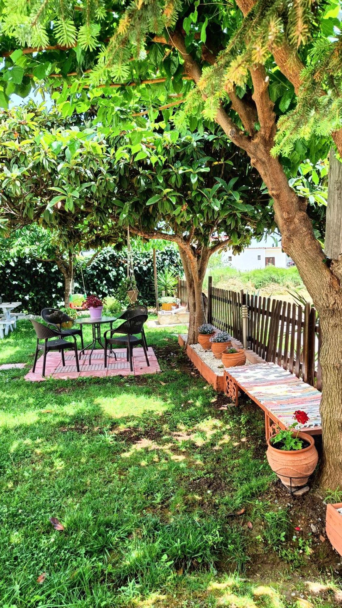 Garden House Katerina Aparthotel Leptokaryá Ngoại thất bức ảnh