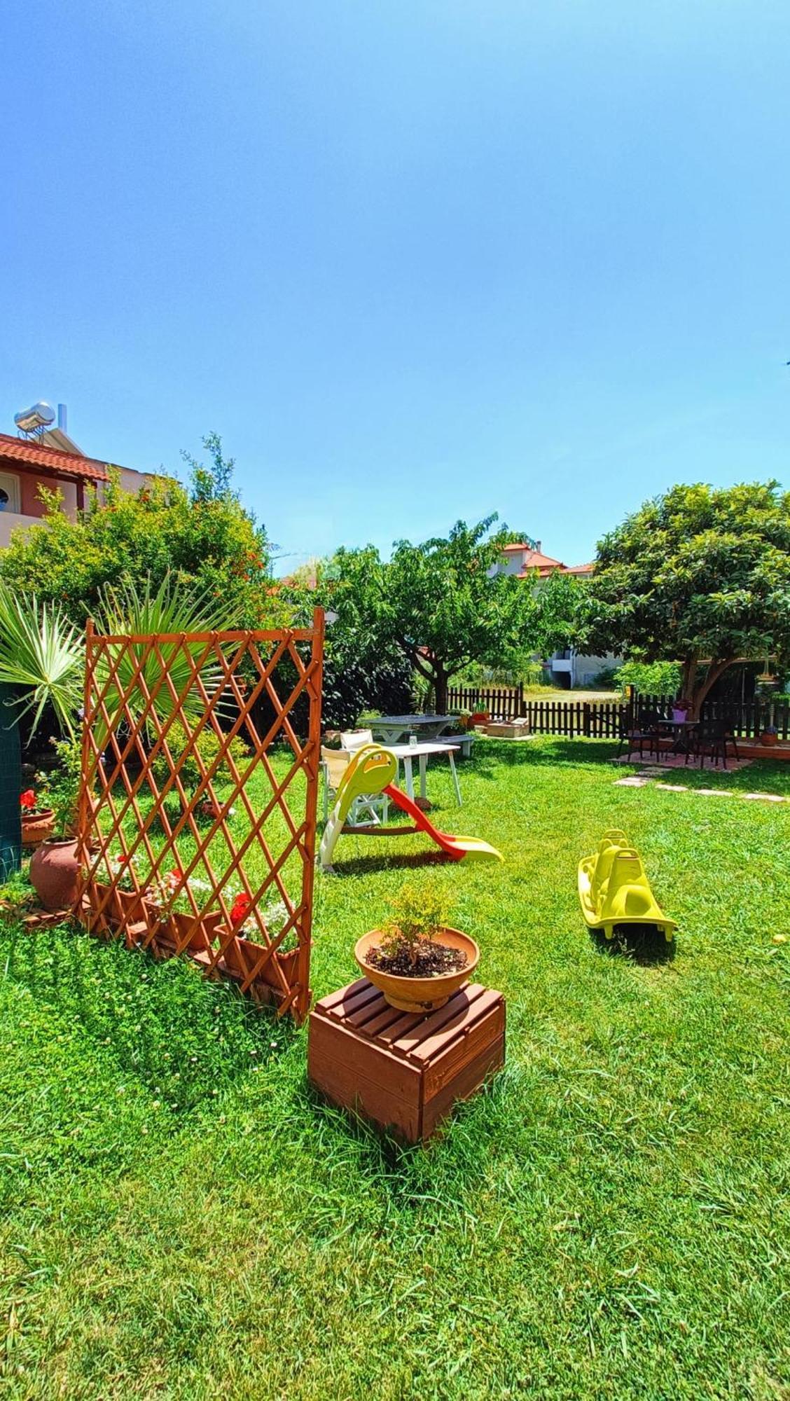 Garden House Katerina Aparthotel Leptokaryá Ngoại thất bức ảnh